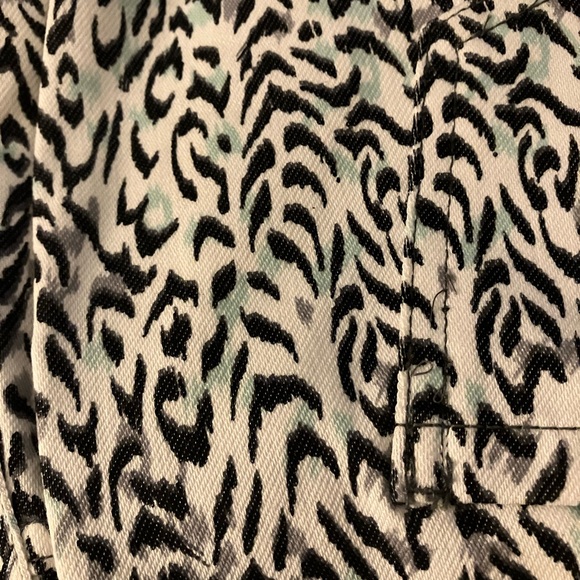 NWT Ladies Faded Glory Abstract Animal Print Full Length Ankle Knit Jegging - Picture 3 of 3